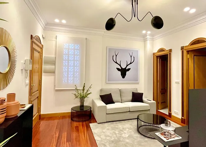 Kpt Homes Isabel II Apartament